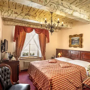 4* Ξενοδοχείο U Zlateho Stromu By Bhg