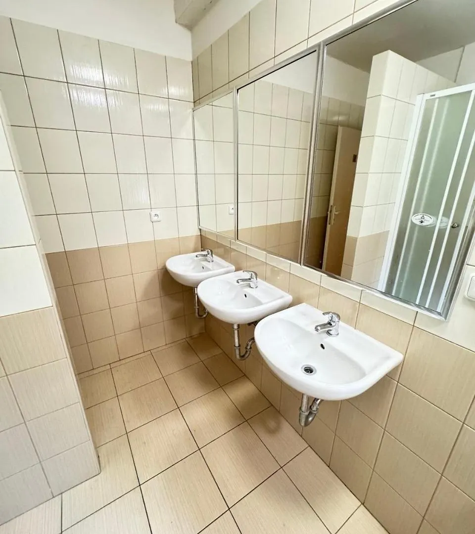 Sleep & Go Praha 5 Hostel